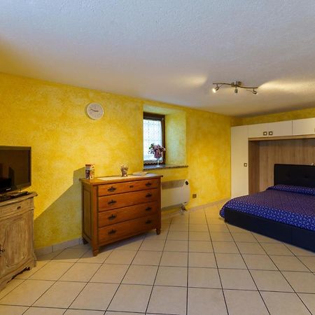 Appartamento Da Neri Alloggio Ad Uso Turistico -Vda-Charvensod-N0047 Aosta Buitenkant foto