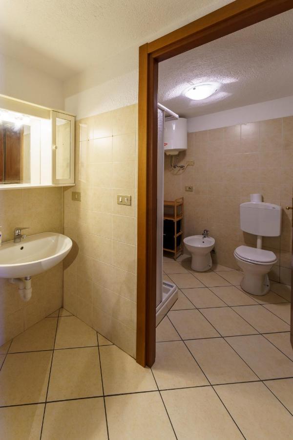 Appartamento Da Neri Alloggio Ad Uso Turistico -Vda-Charvensod-N0047 Aosta Buitenkant foto